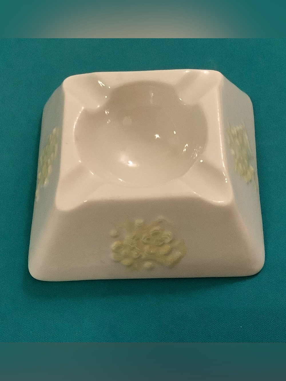 Vintage Belleek “Thorn” Ashtray